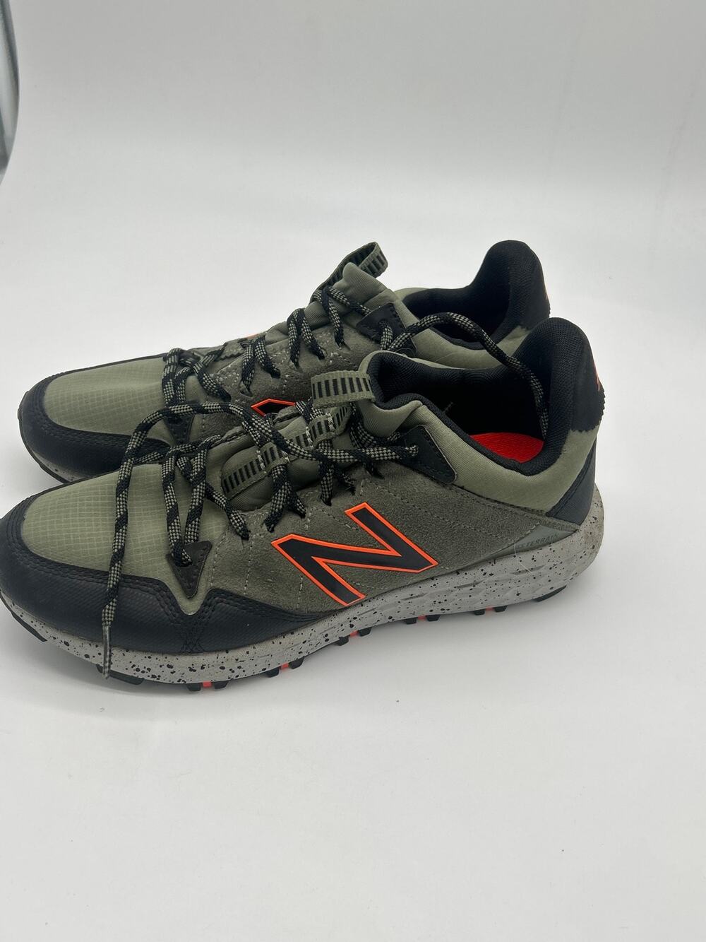 New Balance Fresh Foam CragTR Trail Shoes Men 9 All Terrain Hiking Gorpcore